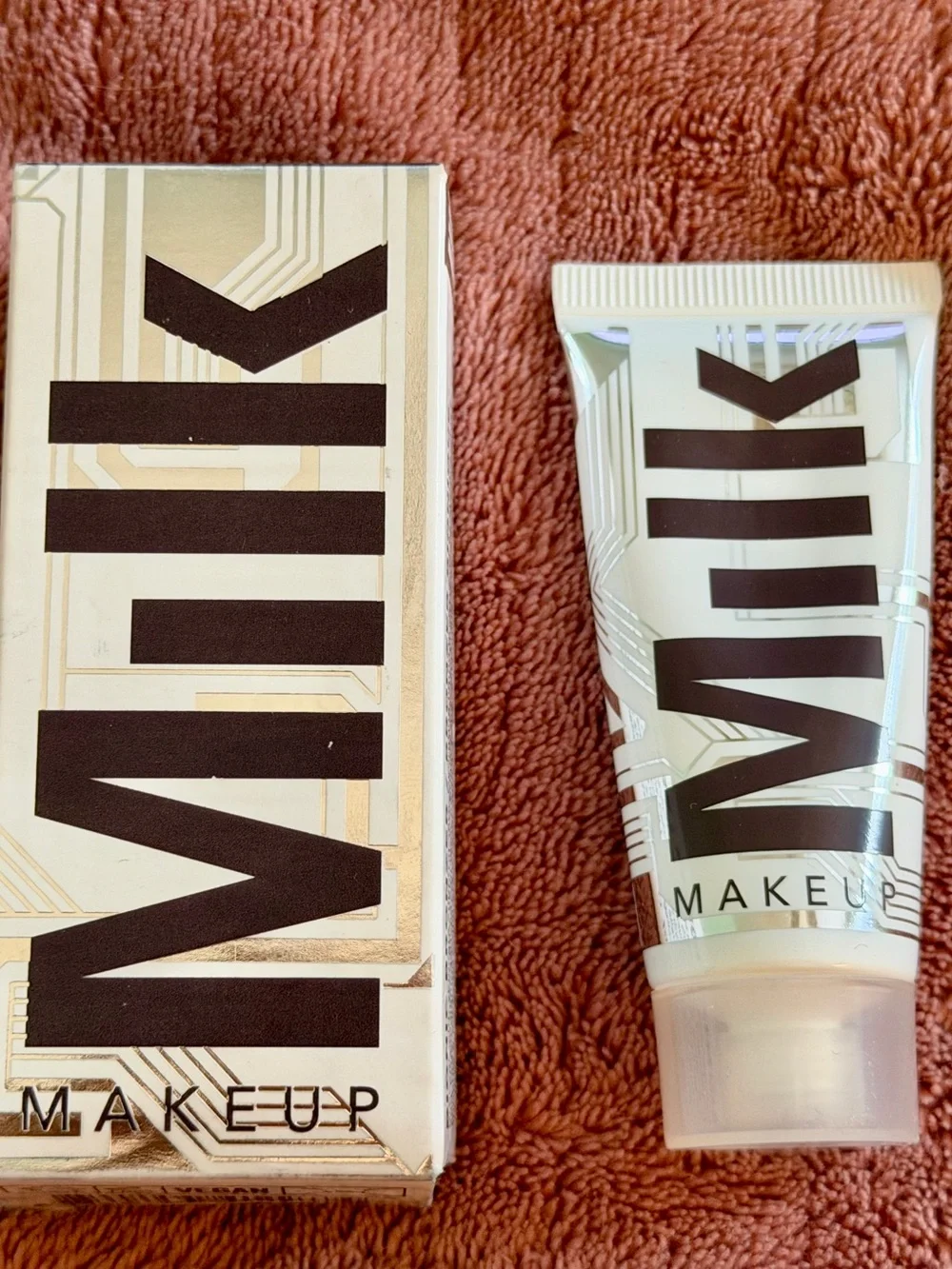Milk Makeup Bionic Bronzer Compact - Black & White